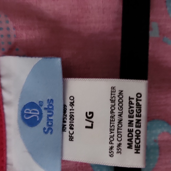 Pink Scrub Top with Elephant Print - Picture 2 of 4